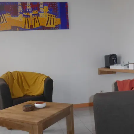 Les Oiseaux De Passage Holiday home